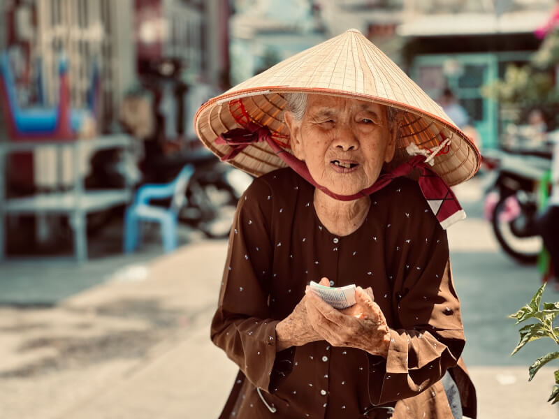 mơ thấy bà nội đã mất nói chuyện với mình