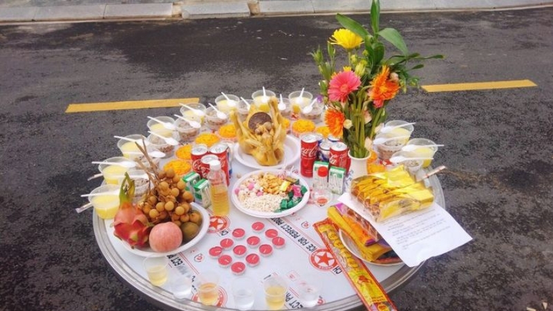 xem ngày tốt để cúng đất