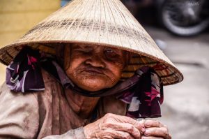mơ thấy bà nội mất
